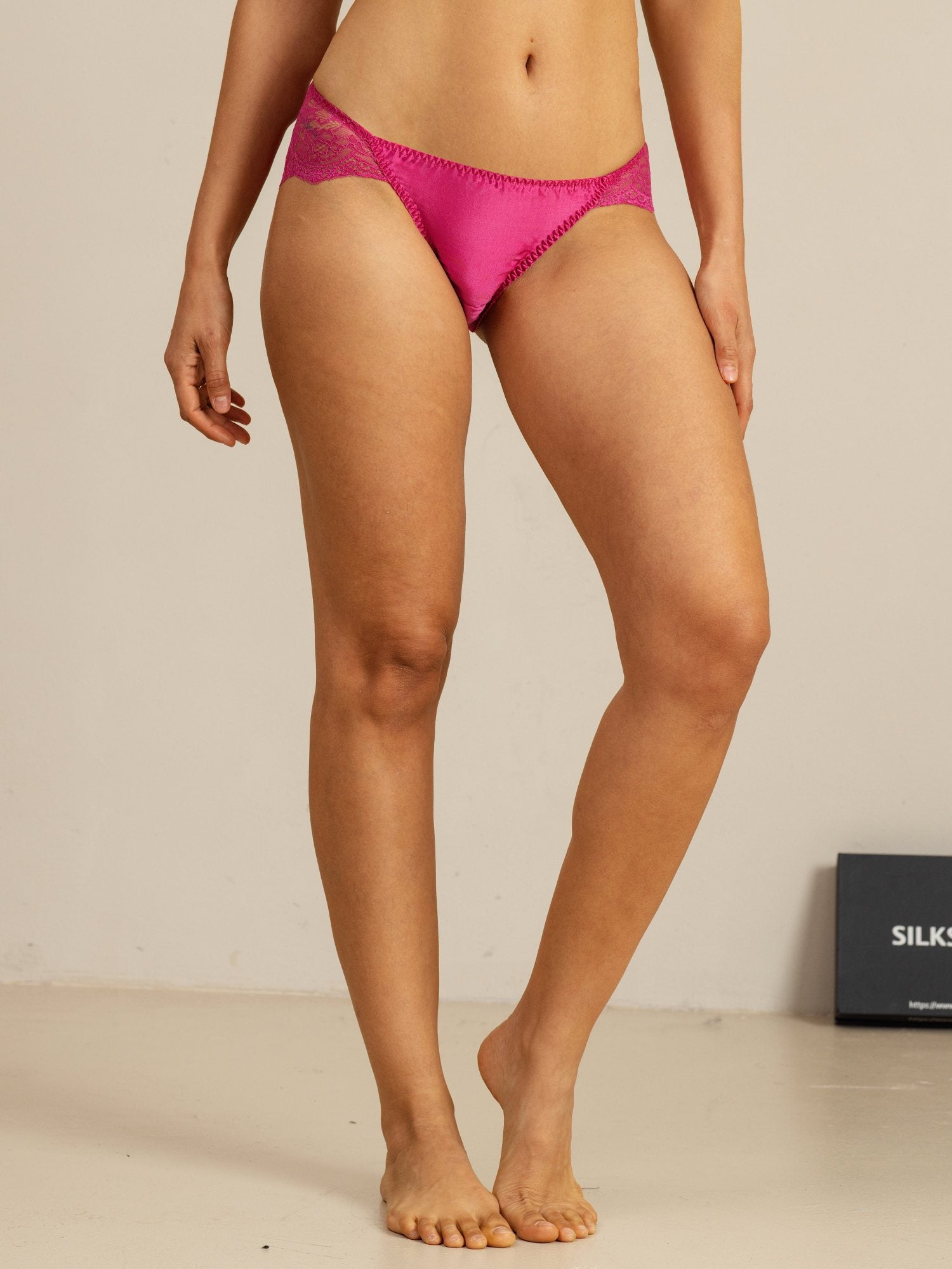 Pure Silk Sexy Comfort Scalloped Lace Panty